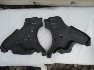 OSŁONA WAHACZA PRAWA MERCEDES VITO W447 A4478890400 F-VAT