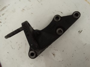 ŁAPA SILNIKA TOYOTA AURIS I E15 1.4 D4D 12315-33040 F-VAT