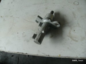 POMPA POMPKA HAMULCOWA AUDI A4 PASSAT B5