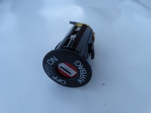 WŁĄCZNIK PRZEŁĄCZNIK AIRBAG HONDA CIVC X 10 F-VAT