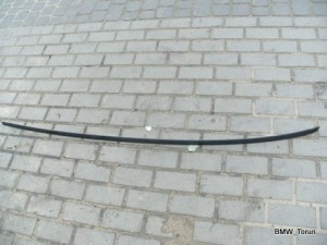 LISTWA DACHOWA LEWA E87 F-VAT
