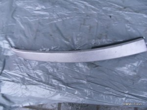 LISTWA OZDOBNA BOCZKA PRZÓD LEWA BMW E60 E61