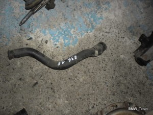 WĄŻ PRZEWÓD RURA BMW E36 1.6 1.8 M43