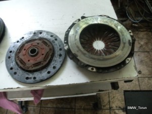 SPRZĘGŁO TARCZA + DOCISK 110KM 1.9 TDI PASSAT B5