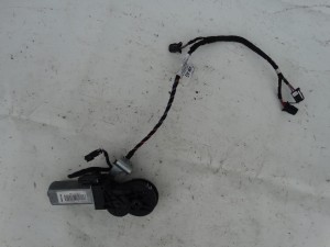 SILNICZEK REGULACJI FOTELA VW PASSAT CC B6 AUDI SKODA SEAT 924117