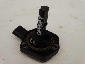 CZUJNIK POZIOMU OLEJU VW PASSAT CC 1J0907660C 2.0 TDI AUDI SKODA SEAT F-VAT