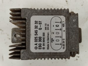 MODUŁ STEROWNIK WENTYLATORÓW MERCEDES A-KLASA W168 A0255453232 F-VAT