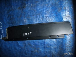 LISTWA DRZWI PIONOWA TYŁ LEWA BMW E90 E91
