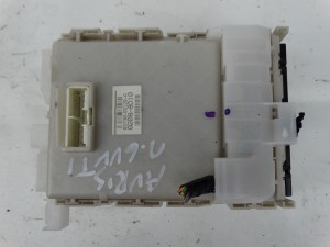 SKRZYNKA BEZPIECZNIKÓW TOYOTA AURIS I E15 1.6 VVTI 82730-02120-A F-VAT
