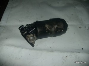 PODSTAWA FILTRA OLEJU 2.5TDS AUTOMAT E36