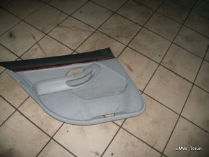 BOCZEK TAPICERKA DRZWI TYŁ LEWA BMW E39 SEDAN
