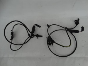 CZUJNIK ABS PRZÓD PRZEDNI TOYOTA AURIS II COROLLA AVENSIS 89543-02061 F-VAT