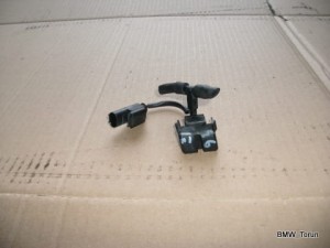 DYSZA SPRYSKIWACZY MASKI BMW E46