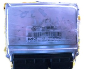 KOMPUTER STEROWNIK SILNIKA 2.0 KLUCZY PASSAT B5 FL