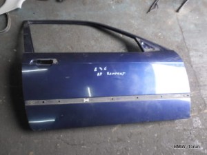 DRZWI PRZÓD PRAWE BMW E36 COMPACT