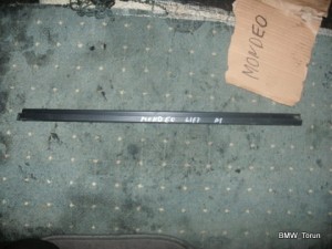 LISTWA LISTWY ZGARNIAJĄCA WEWN TYŁ P MONDEO MK3