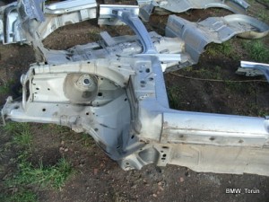 ĆWIARTKA PRÓG PRZÓD LEWA FOCUS MK2