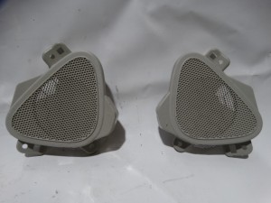OSŁONA MASKOWNICA GŁOŚNIKA MAZDA CX-5 KD46-68232 F-VAT