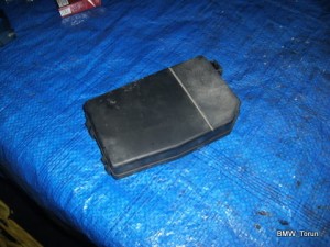 POKRYWA OSŁONA BEZPIECZNIKÓW MONDEO MK3
