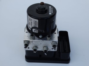 POMPA STEROWNIK ABS 6789300 BMW E90 E91 E92 E93 2.0i F-VAT