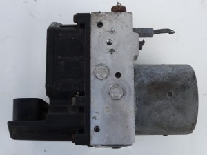 POMPA STEROWNIK ABS 44540-05060 TOYOTA AVENSIS T25 F-VAT