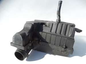 OBUDOWA FILTRA POWIETRZA VW GOLF V AUDI SKODA SEAT 1K0129607AD F-VAT