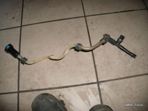 PRZEWÓD RURA WĄŻ PALIWA 2.0d BMW E90 E91