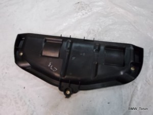 GUMA OSŁONA MASKOWNICA SILNICZKA DACHU E93 F-VAT