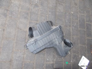 OBUDOWA PUSZKA FILTRA POWIETRZA 2.0HDI 407 F-VAT