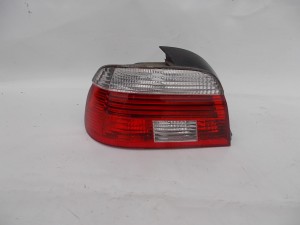 LAMPA TYŁ SEDAN PRAWA LIFT E39 F-VAT