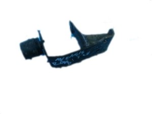 MOCOWANIE PODPORA UCHWYT 2.0D D4D AVENSIS T25