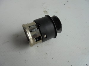 WKŁAD ZAPALNICZKI ZAPALNICZKA W202 W124 MERCEDES F-VAT