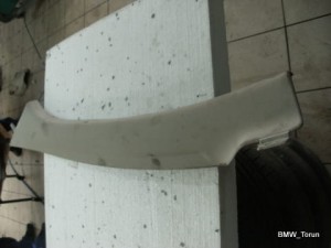 OSŁONA MASKOWNICA PRZÓD PRAWA MEGANE II