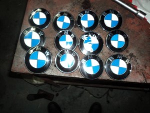 ZNACZEK EMBLEMAT TYŁ BMW E36  E46