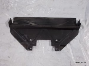 OSŁONA OBUDOWA POD CHŁODNICE E90 E92 E93 F-VAT