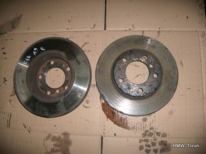 TARCZE TARCZA HAMULCOWE PRZÓD PRZEDNIE BMW E46