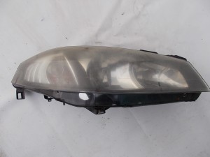 LAMPA PRZÓD PRAWA LIFT LAGUNA II F-VAT