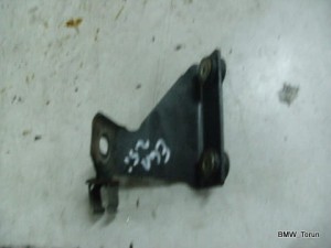 UCHWYT STELAŻ 2.5i 3.0i BMW E60 E61