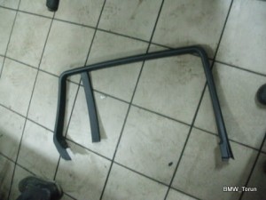 RAMKA DRZWI TYŁ LEWA BMW E61