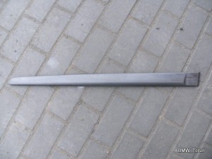 LISTWA DRZWI TYŁ LEWA F-VAT LAGUNA II