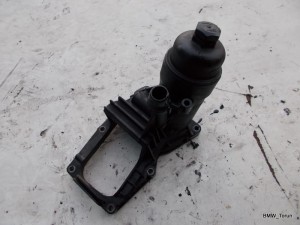 PODSTAWA FILTRA OLEJU 2.0 LIFT E90 F-VAT