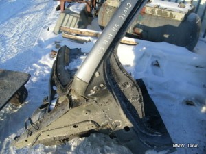 ĆWIARTKA PODŁUŻNICA PRZÓD LEWA CIVIC VII 01-05