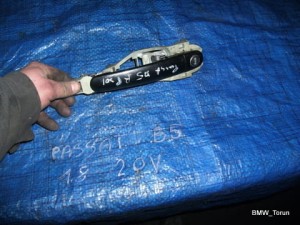 KLAMKA PRZÓD PRZÓD PRAWA PASSAT B5