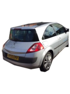 BŁOTNIK PRAWY GOŁY TEB69 MEGANE II