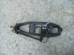 KLAMKA RAMKA PRZÓD PRAWA BMW E46 LIFT SEDAN