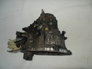 SKRZYNIA MANUALNA 1.6HDI 307  F-VAT