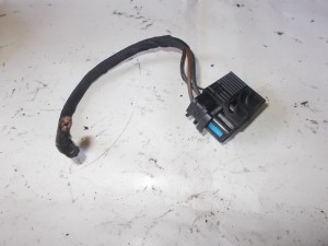 KOSTKA WTYCZKA POMPA PALIWA 3.5 4.4 V8 E65 F-VAT