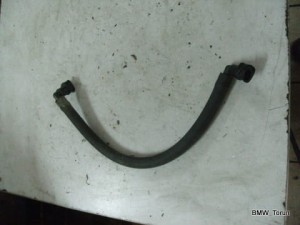 PRZEWÓD WĄŻ RURA SILNIKA 2.5i 3.0i BMW E60 E61