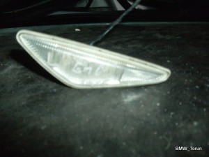 KIERUNKOWSKAZ LEWY LIFT BMW E46 COUPE