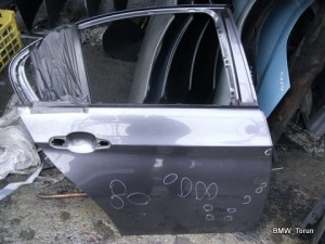 DRZWI TYŁ PRAWE GOŁE BMW E90 SPARKLING GRAPHITE